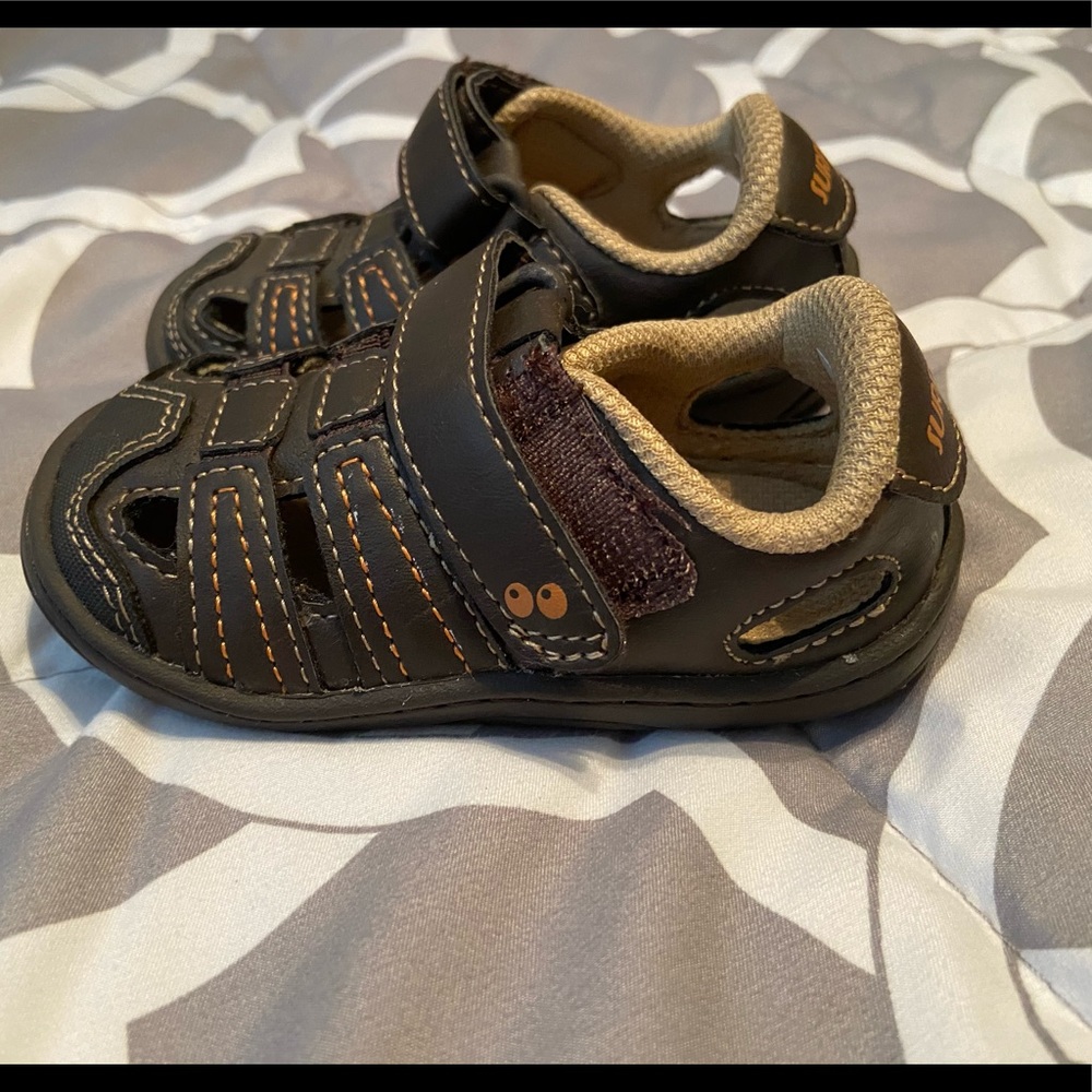 Surpirze brand. Never worn. Toddler shoes. Size 4